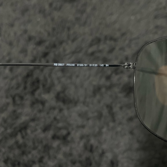 Ray ban sunglasses - Picture 3 of 6